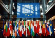 Photo of Press review: Trump seeks to pressure Moscow as EU desperate to find funds for Ukraine