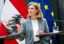 Photo of Austrian opposition party leader demands top diplomat’s resignation over Ukraine support