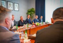 Photo of Press review: Trump sees Abu Dhabi talks as important and Pakistan mediates US-Iran